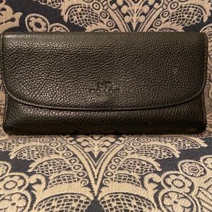 Authentic Coach women’s wallet